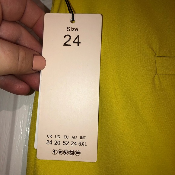 NWT Plus Two Piece Pant Suit ASOS Curve - Picture 5 of 8